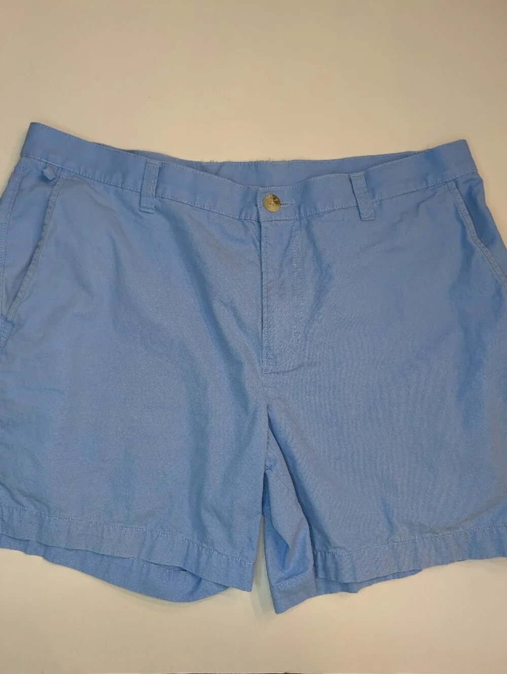Columbia PFG 6in Flat Front Light Blue Shorts 34waist